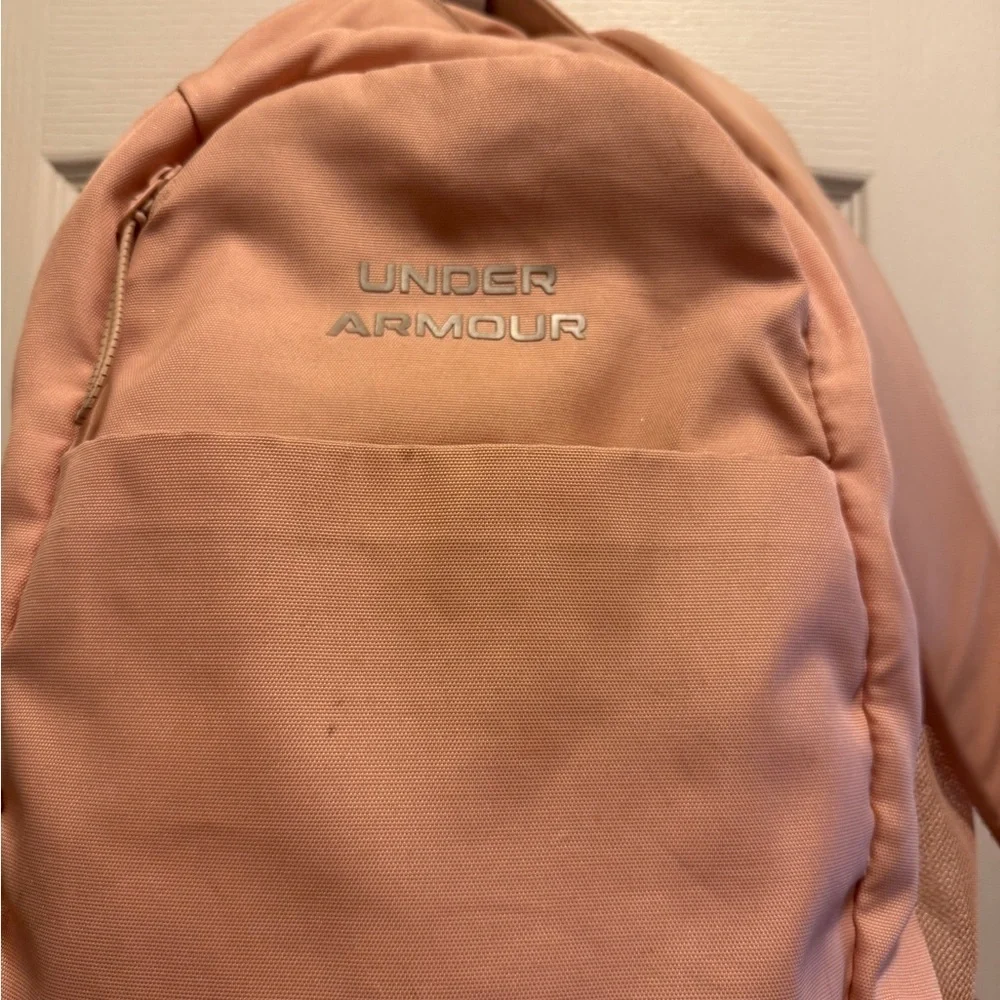 Under Armour chic light